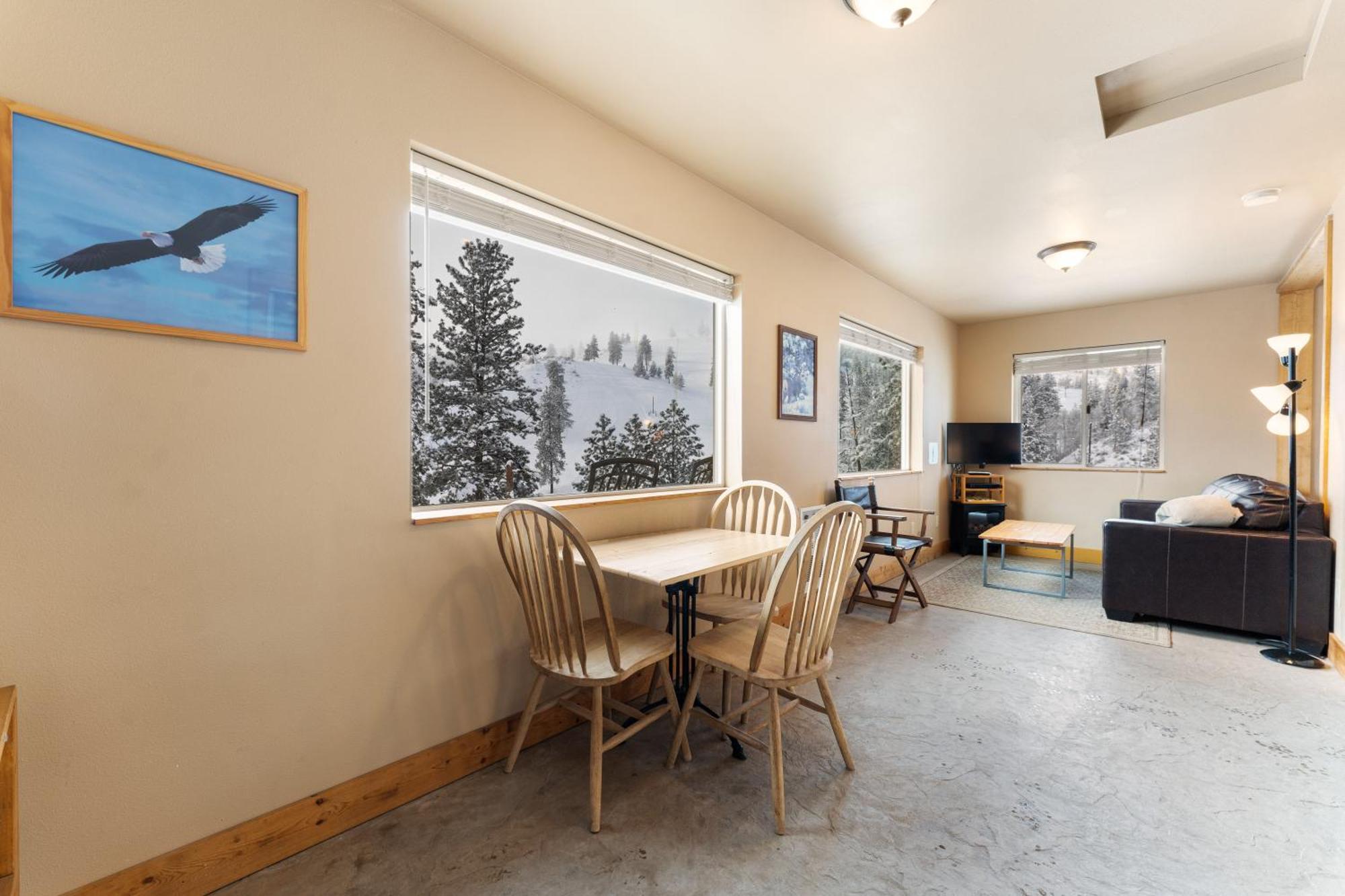 Echo Valley Resort + Cabins Manson Eksteriør bilde
